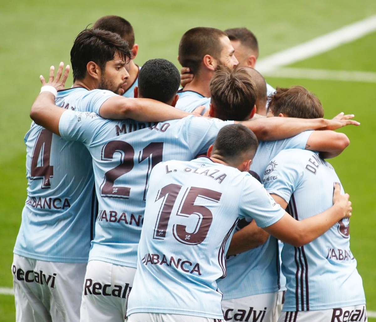 Con Néstor Araujo de titular, Celta de Vigo golea al Alavés (Twitter @RCCelta)