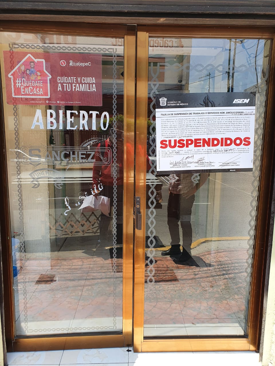 Algunos no contaban con la documentación requerida.