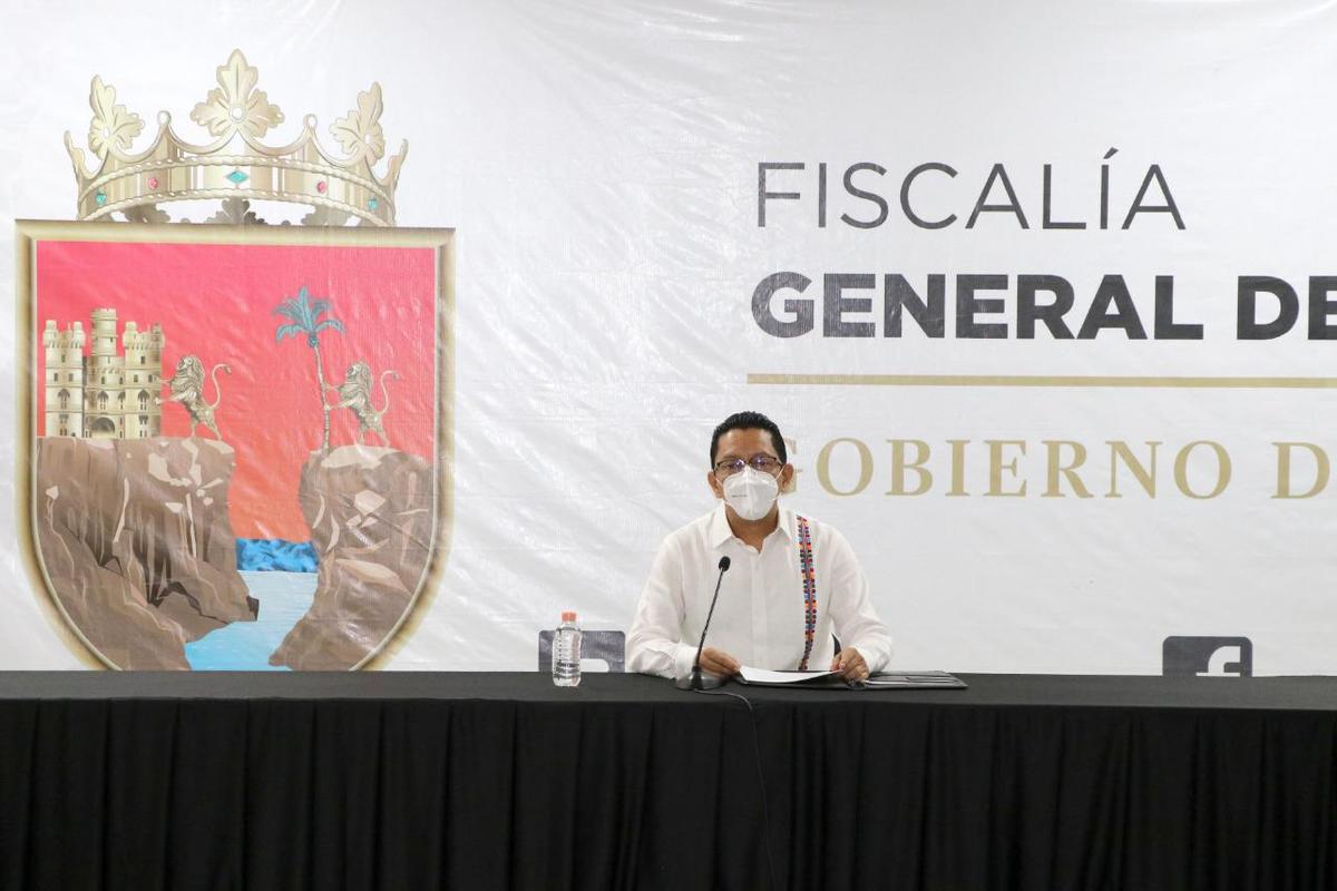 Jorge Llaven Abarca, fiscal general de Chiapas en conferencia de prensa. (Especial)