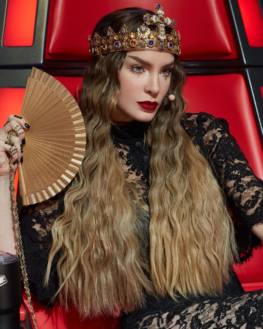 Belinda pasa incómodo momento en 'La Voz' (Instagram).