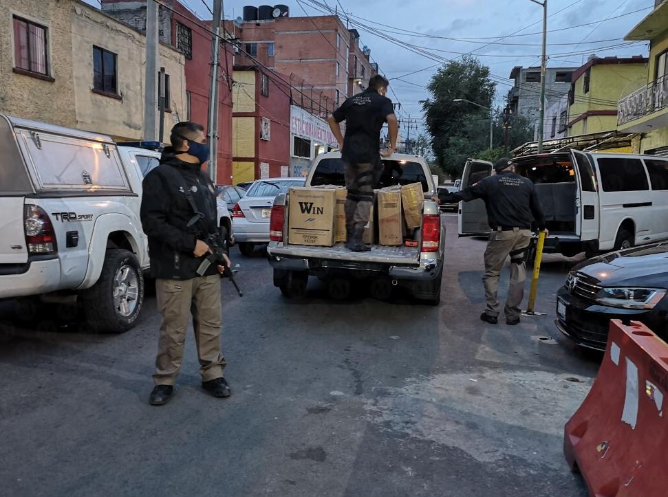Los elementos de la FGR aseguraron armas y drogas / Jorge Becerril