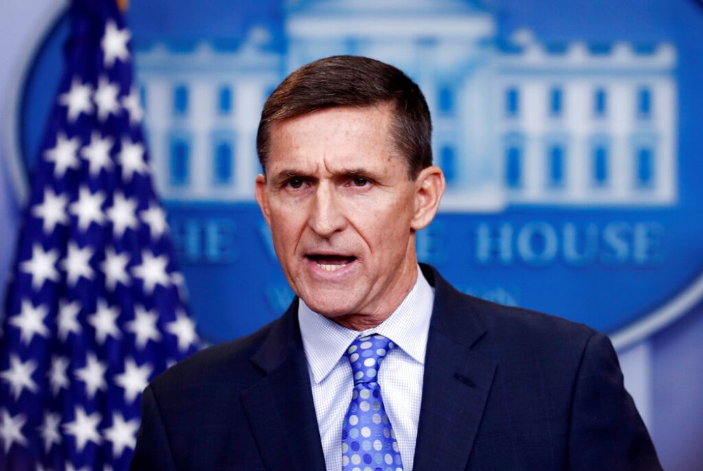 Michael Flynn, el ex asesor de Seguridad Nacional, estuvo en el ojo del huracán por sus conversaciones con autoridades rusas. (AP)