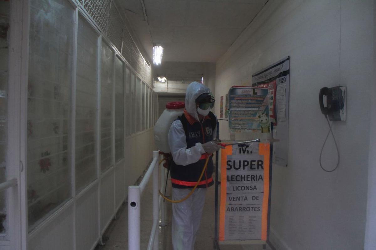 Desinfección del Hospital General “Dr. Rodolfo Antonio de Mucha Macías”. (Especial)