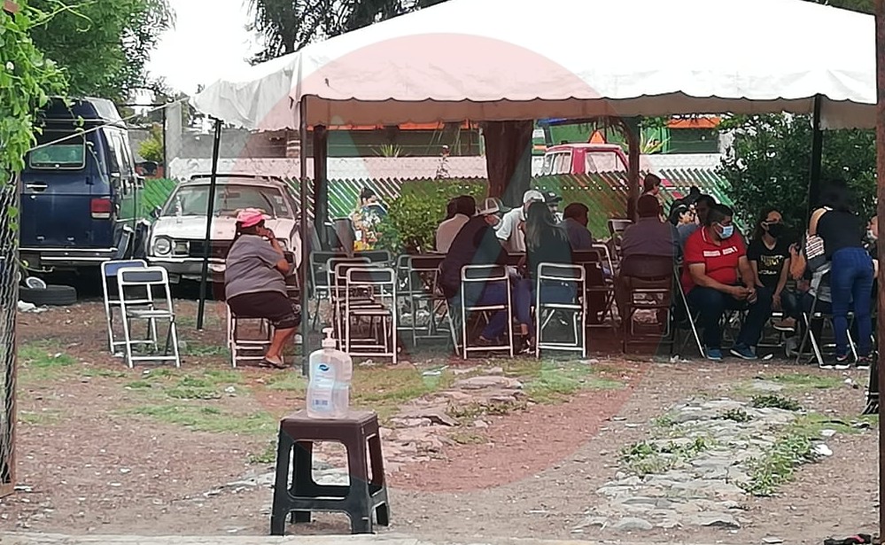 Despiden familiares a ex candidato asesinado en Abasolo. Foto: Milenio