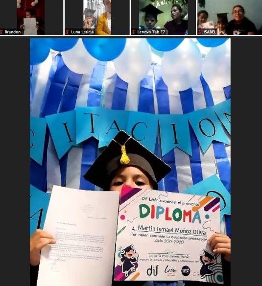 Celebran graduación virtualmente, preescolares del DIF León