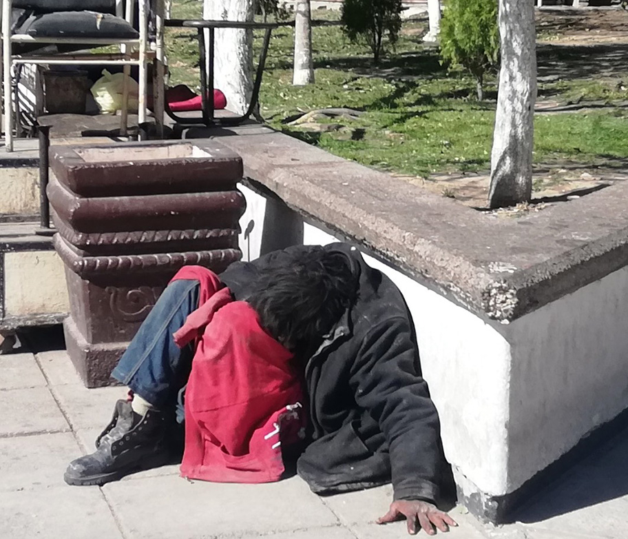 Indigentes en Gómez Palacio. (Especial)