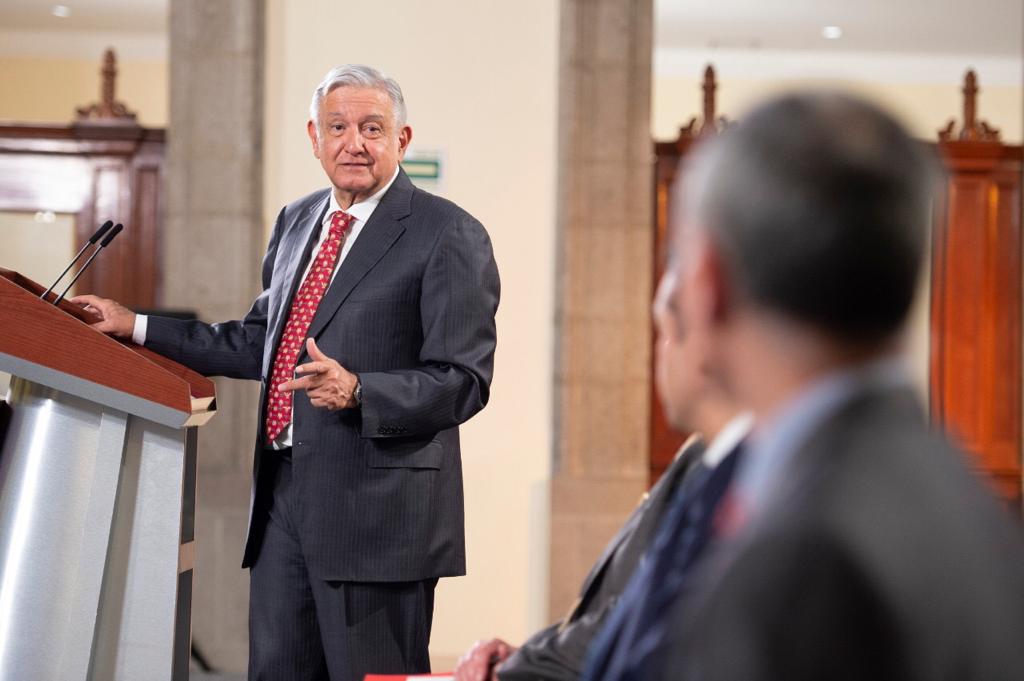El presidente durante su conferencia mañanera de hoy. (Cortesía)