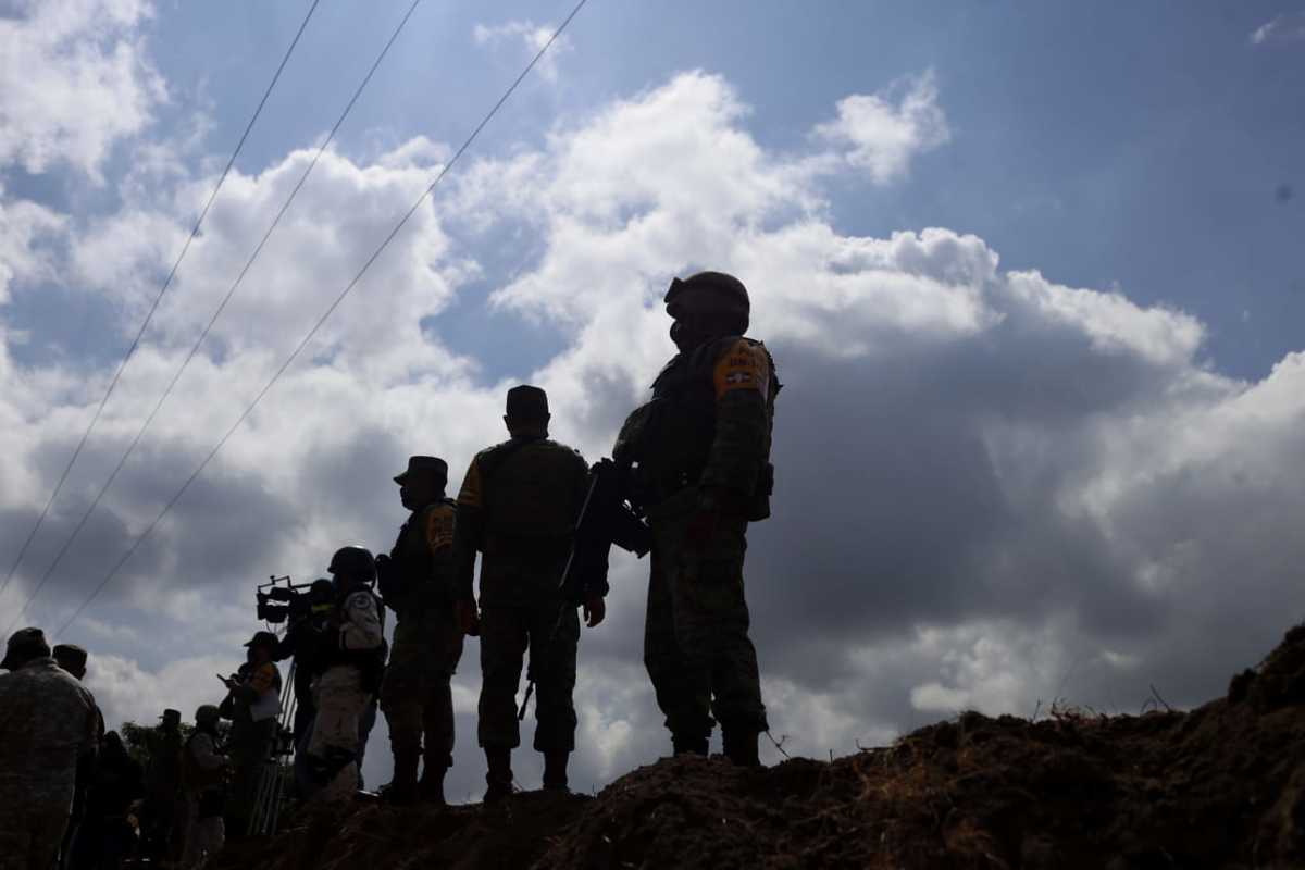 l predio permanece resguardado por elementos del Ejército Mexicano.(Ariana Pérez)