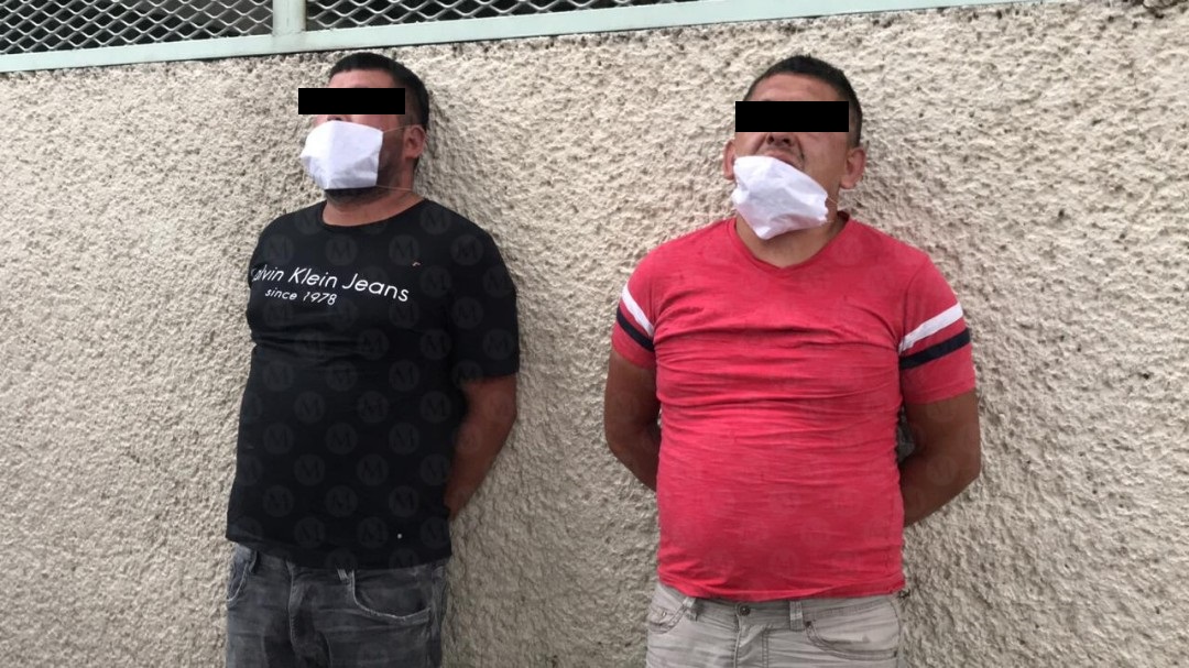 Dos presuntos extorsionadores fueron detenidos en el mercado de Sonora / Jorge Becerril