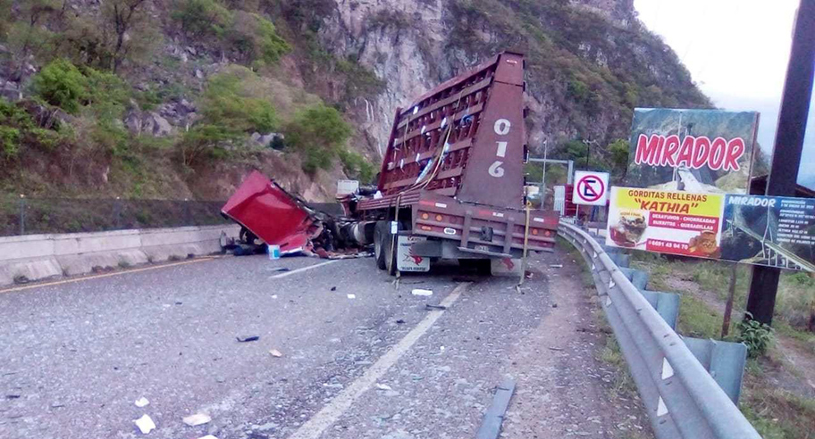 Accidentes en la carretera Durango- Mazatlán. (Milenio Digital)