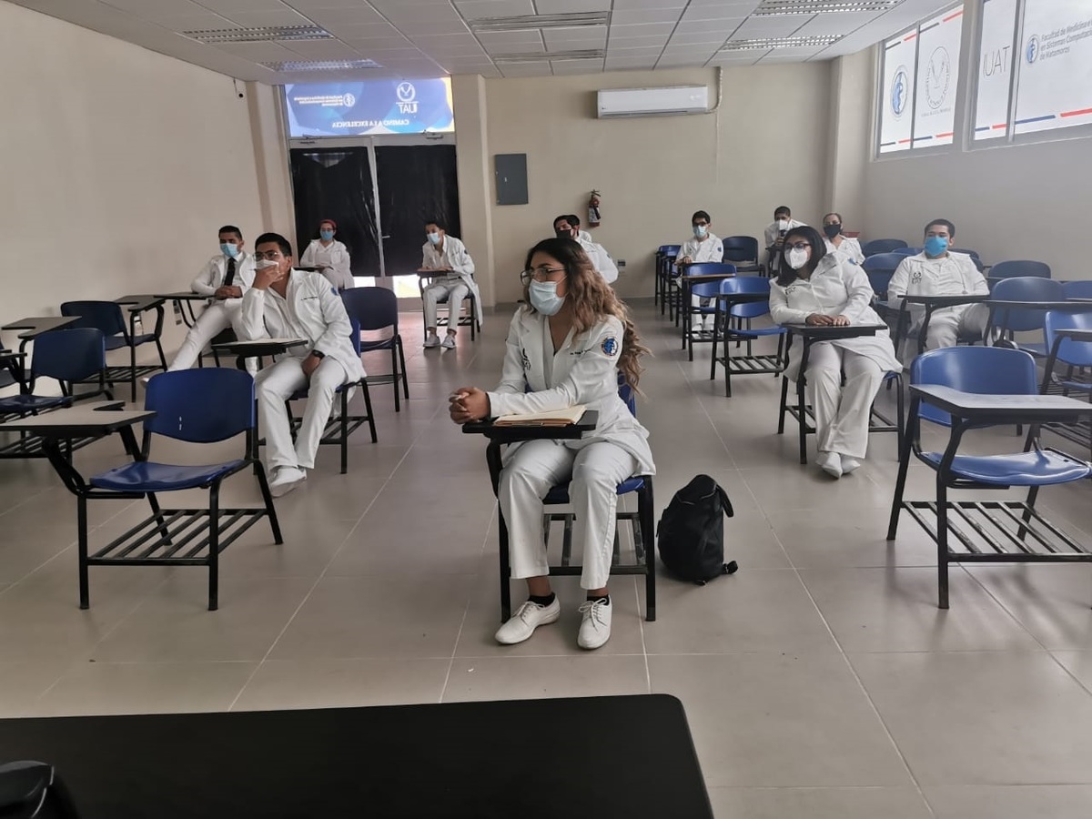 Ceremonia se realizó a distancia para evitar riesgos de covid-19 (Cortesía)