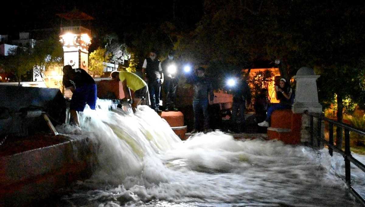 Por seguridad desfogan ‘Presa de la Olla’, en Guanajuato capital