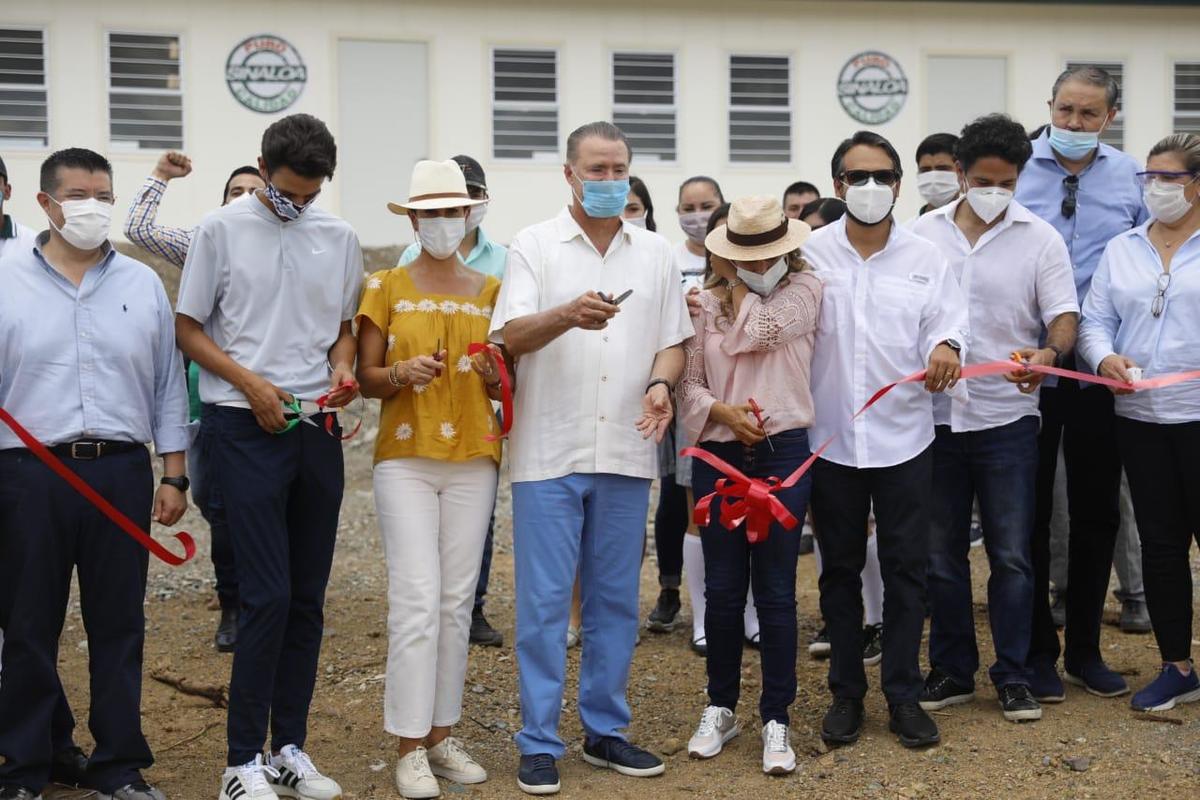 El mandatario estatal cortó el listón de la inauguración. (Fanny Martínez)