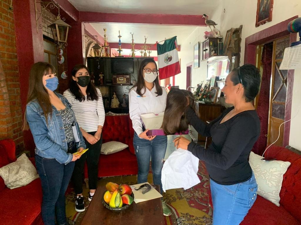 Benefician a mujeres guanajuatenses que padecen cáncer