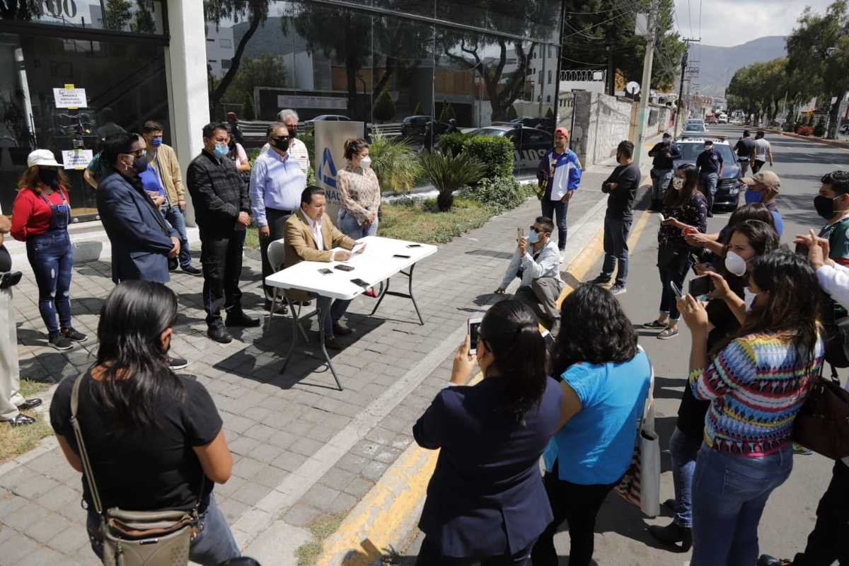 Carlos Ham Mejía durante la conferencia de prensa ofrecida este domingo. (Jorge Sánchez)