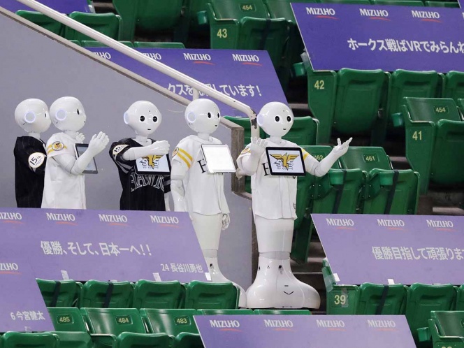 Fukuoka SoftBank Hawks usará robots para animar los partidos (Reuters)