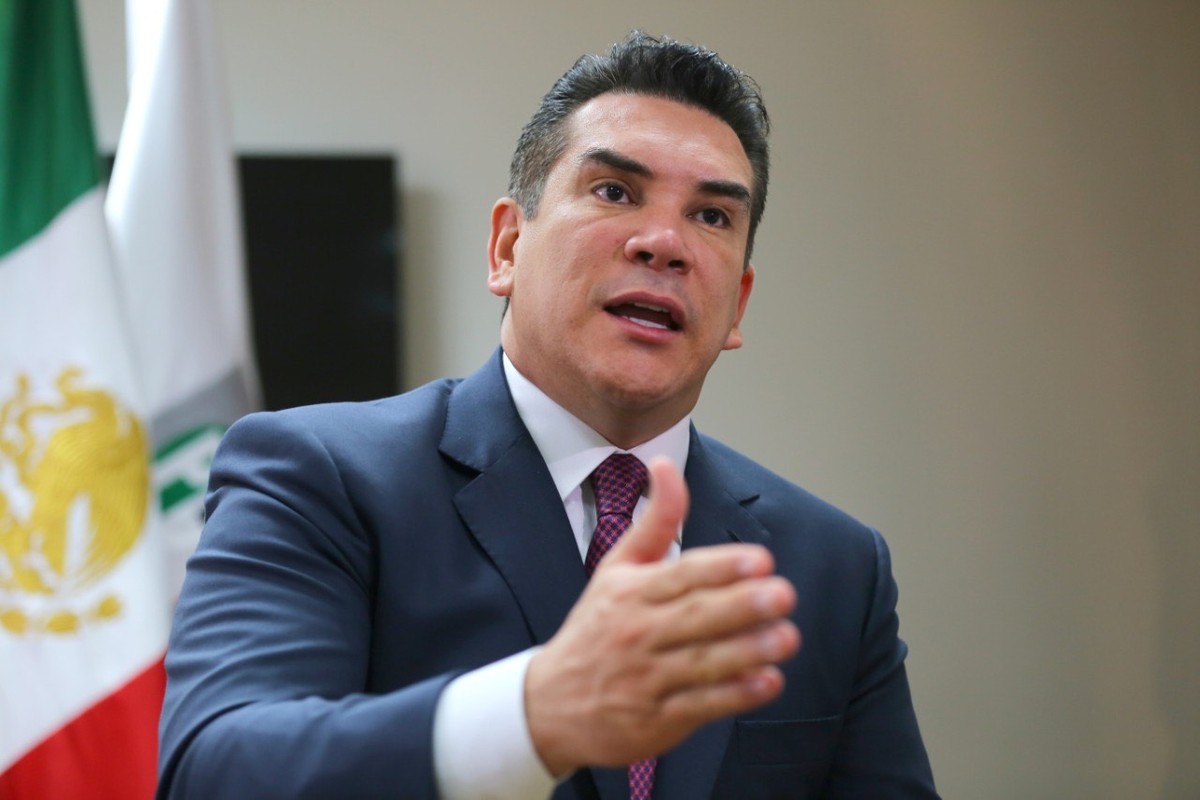 "La gente extraña los buenos resultados del PRI". (Héctor Téllez)