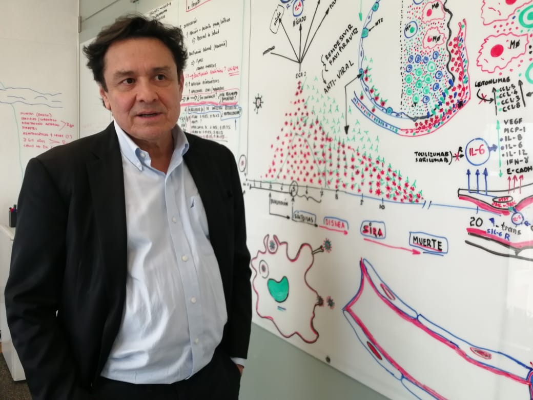 Gustavo Reyes Terán, titular de la Comisión Coordinadora de los Institutos Nacionales de Salud y Hospitales de Alta Especialidad. (Fanny Miranda)