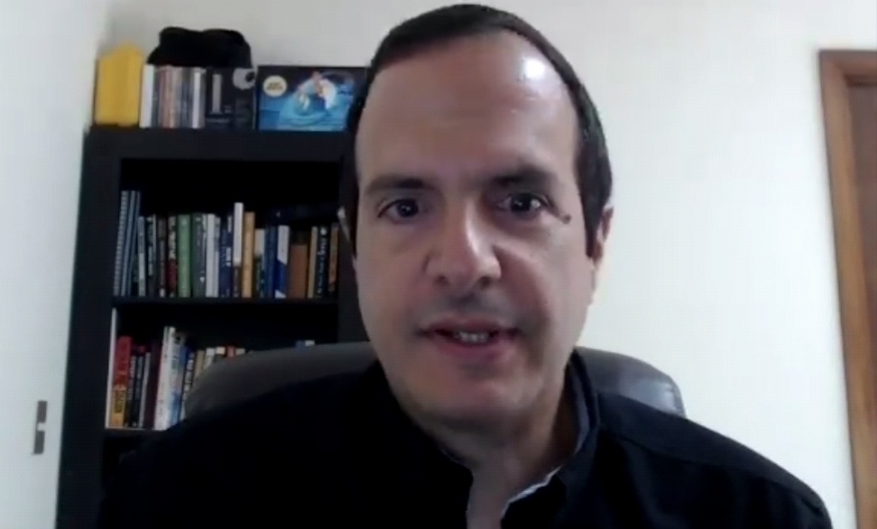 El experto tuvo una plática con integrantes de Coparmex estatal. (Especial)