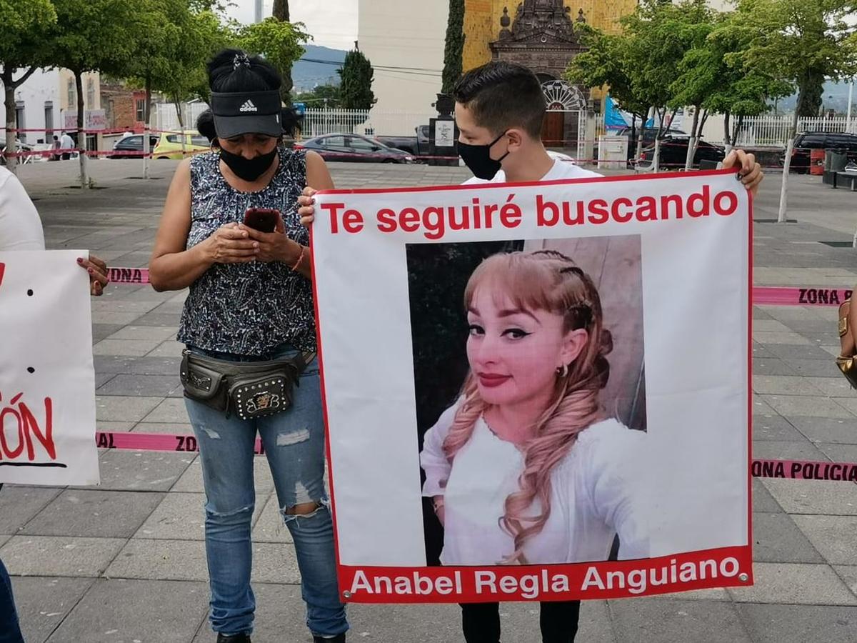 Ante el incumplimiento de las autoridades, los familiares decidieron moverse a la Fiscalía Regional El Salto. (Diana Barajas)