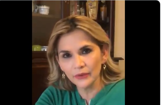Jeanine Añez Chavez informó que tiene covid-19 |  @JeanineAnez