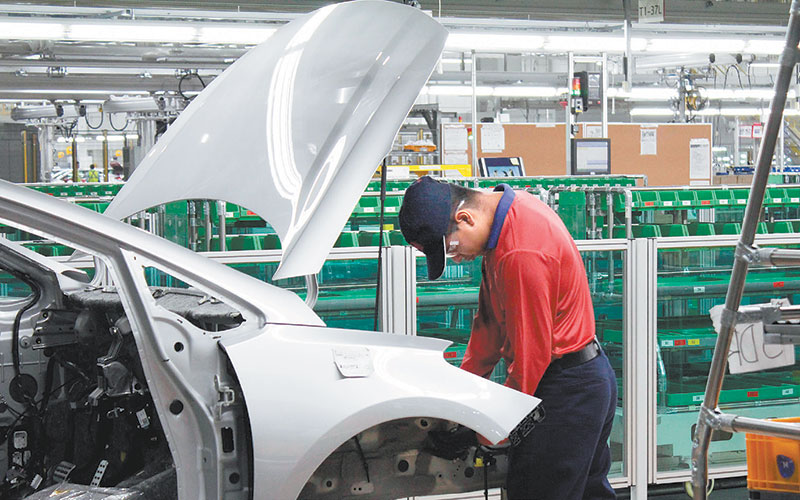 Entre los sectores más afectados se encuentra el relacionado con el automotriz. (Especial)