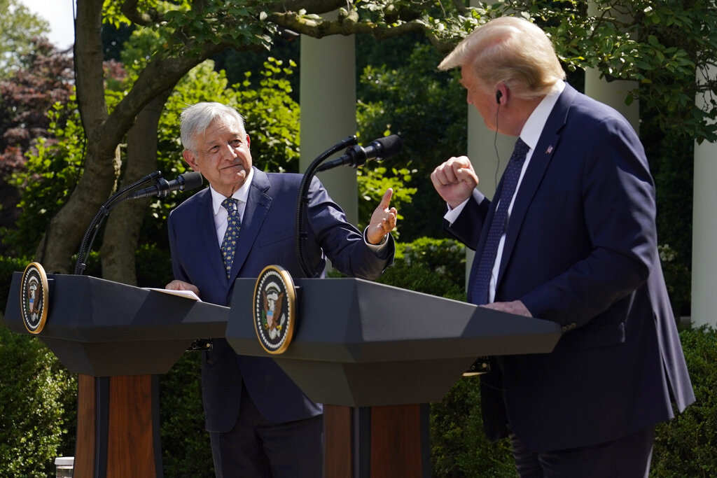 El Presidente López Obrador junto a Donald Trump en la Casa Blanca el pasado 8 de julio. (AP)