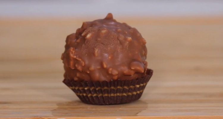 Un Ferrero casero (YouTube).