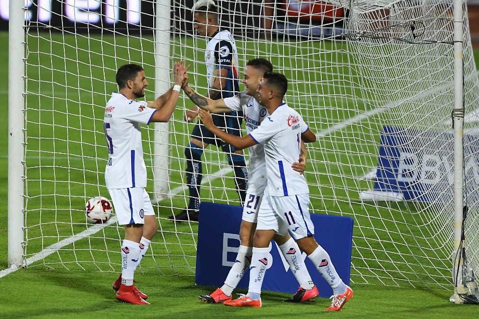 Cruz Azul derrotó al América en la Copa GNP (Imago7)