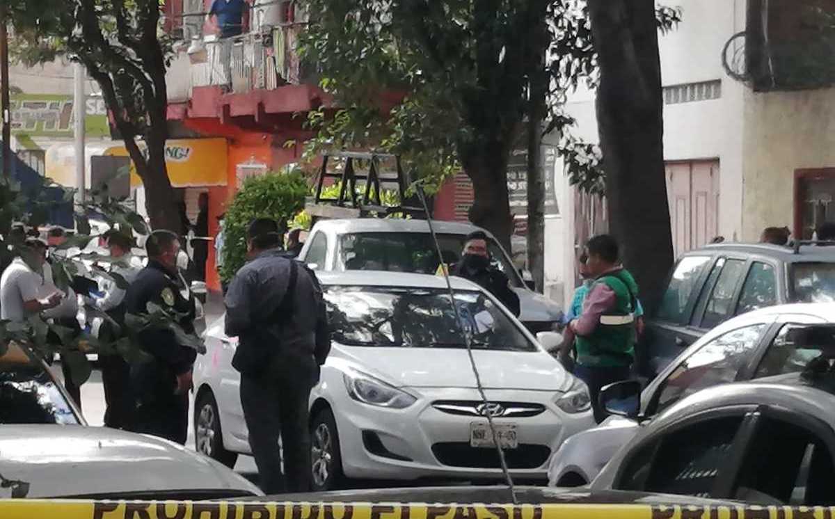 En la colonia Tránsito, matan a balazos a hombre a bordo de su auto ...