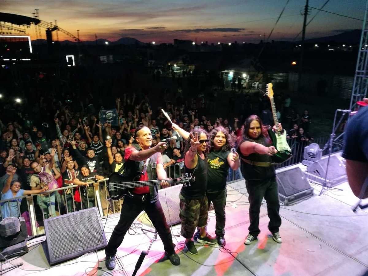 Rock urbano es un término con el que se agrupan bandas como Sam Sam (Sam Sam).