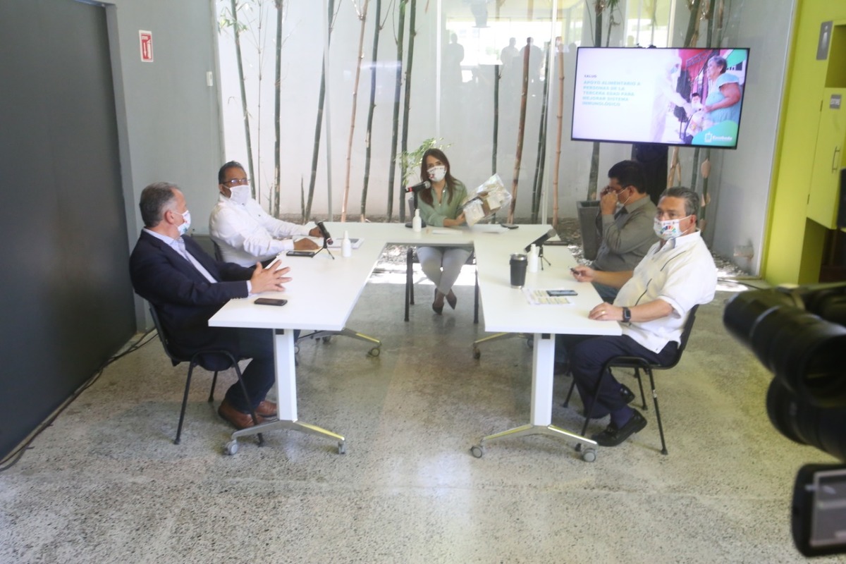El municipio de Escobedo durante la presentación de  “Acciones para vencer el covid-19”. Foto: Raúl Palacios.