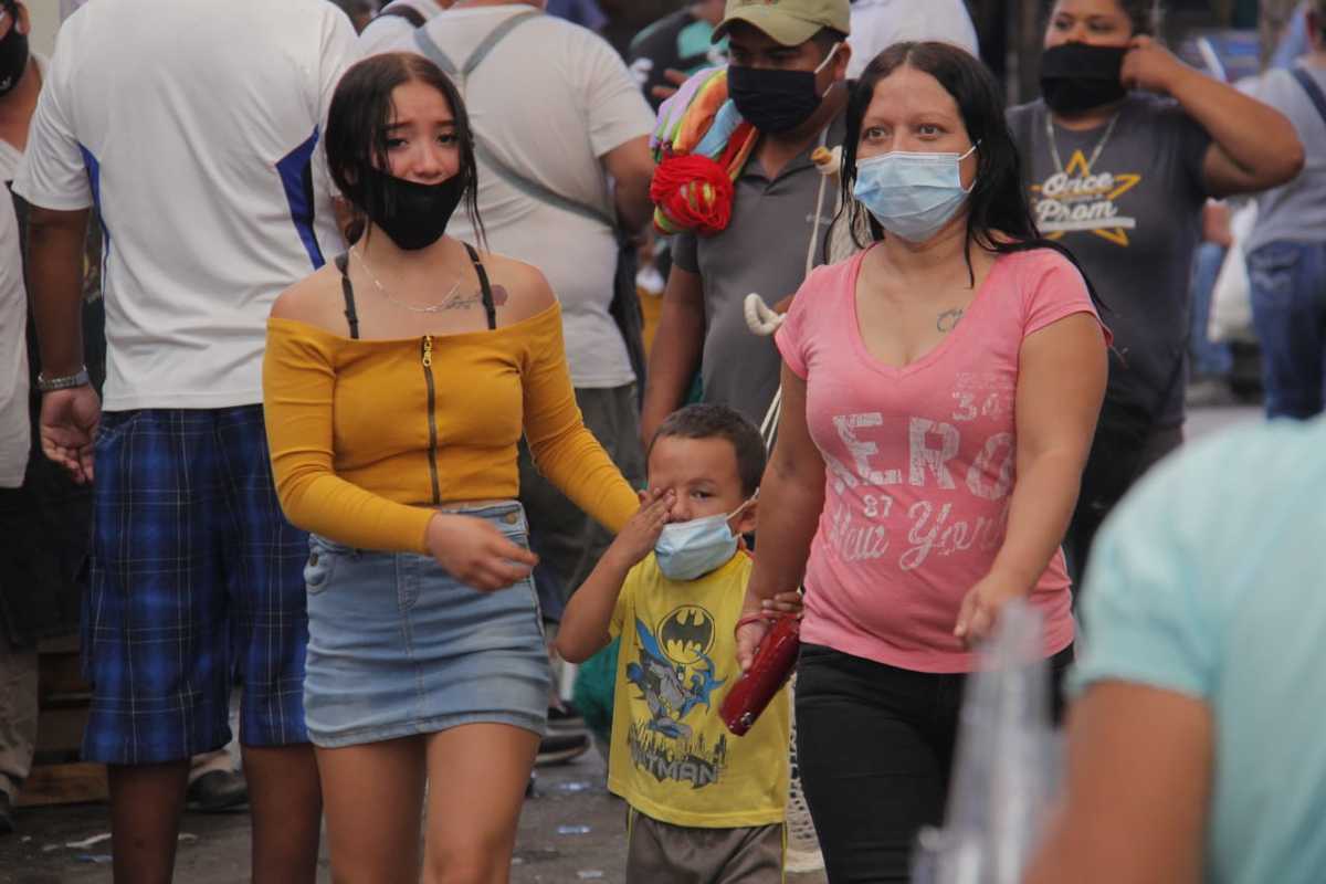 En Torreón iniciará una campaña masiva de concientización ciudadana para el uso del cubrebocas. (Manuel Guadarrama)
