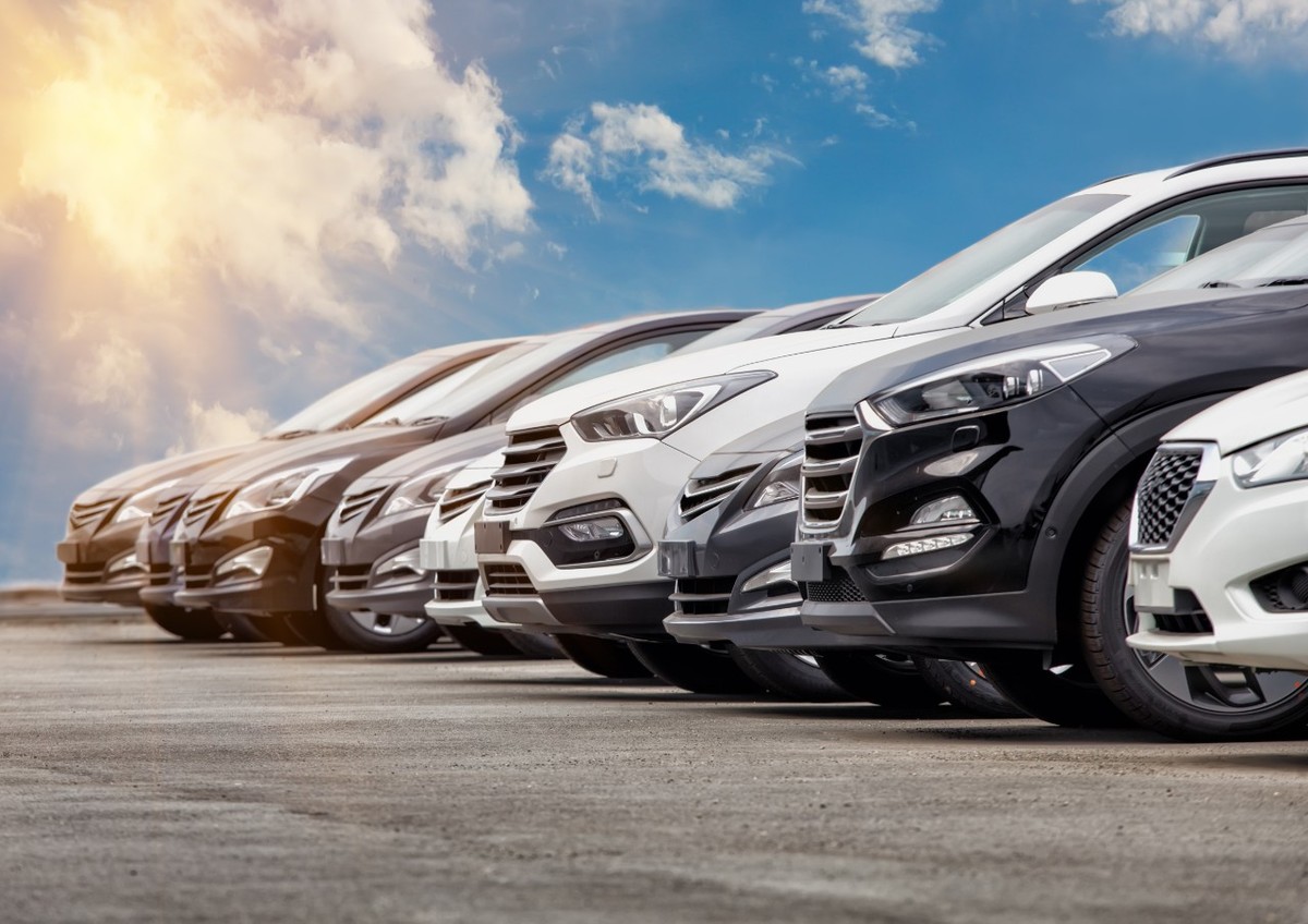 Agencias de autos también ofrecen una amplia gama de seminuevos (Especial)