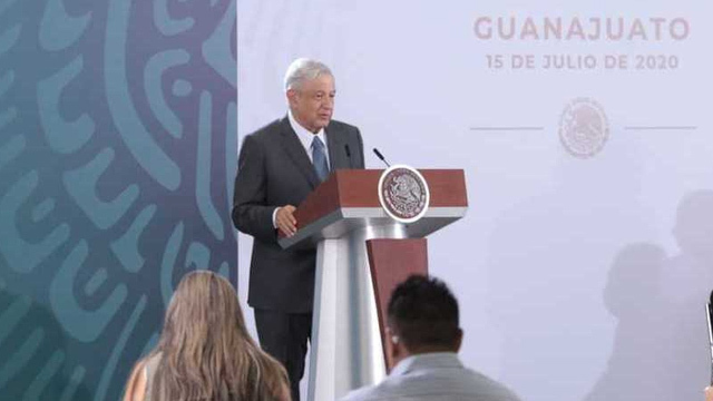 AMLO anuncia estrategia conjunta de seguridad en Guanajuato