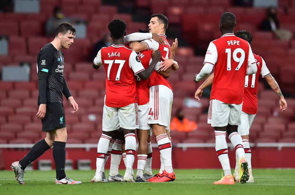 Arsenal derrotó al Liverpool (AFP)