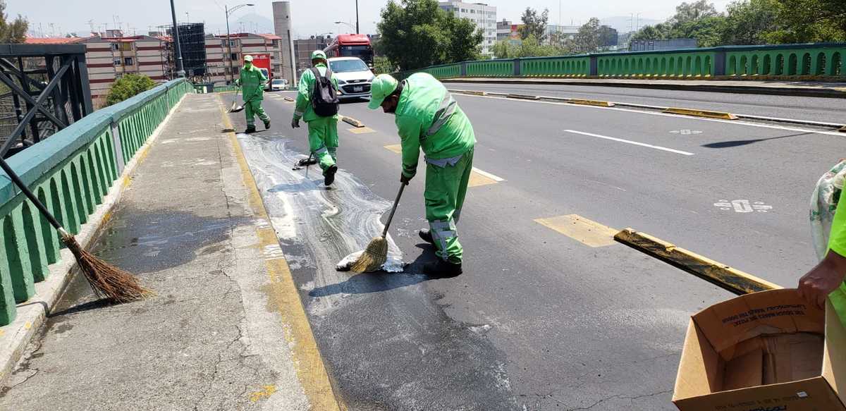 Las familias de trabajadores del gobierno de la CdMx agremiados podrían heredar plazas. (Tomado de @SOBSECDMX)