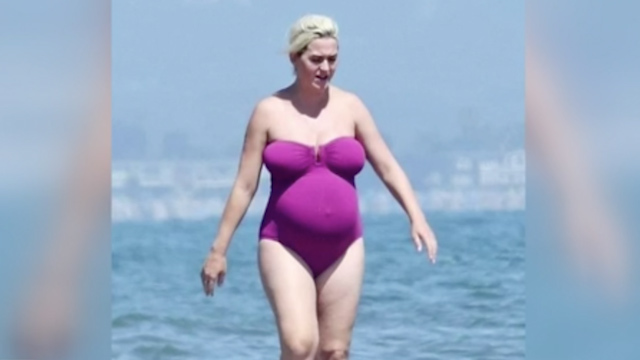 Así luce Katy Perry su embarazo en las playas de Malibu
