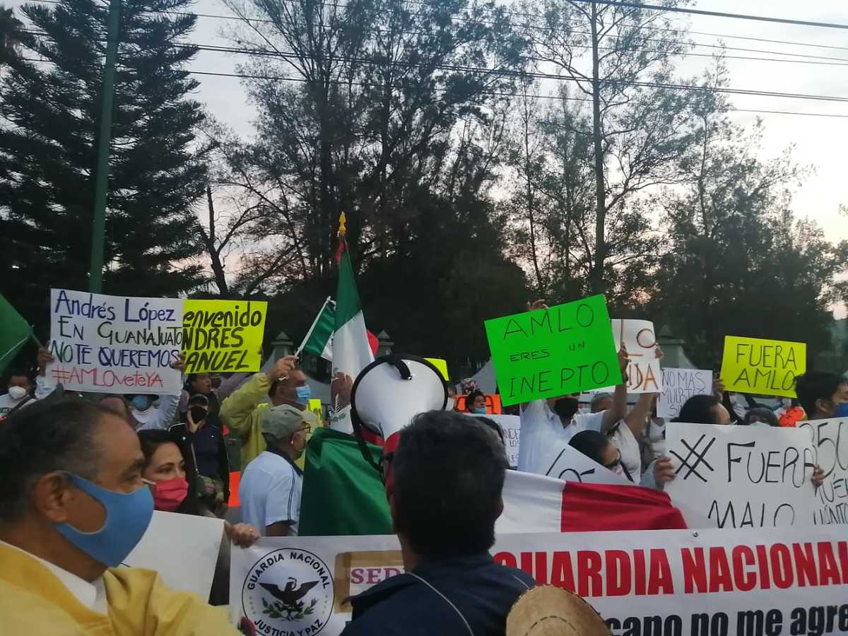 Piden renuncia de AMLO (Foto Wendoline Adame)