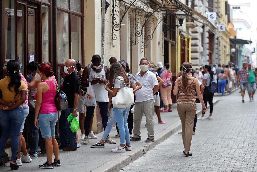 La Habana se mantiene como principal foco de la pandemia en el país caribeño. (EFE)