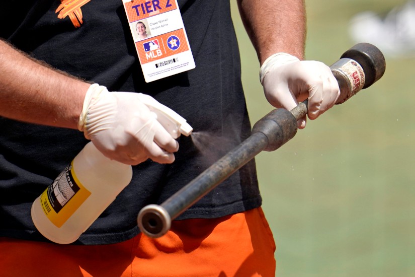 Medidas sanitarias en el Beisbol (AP)