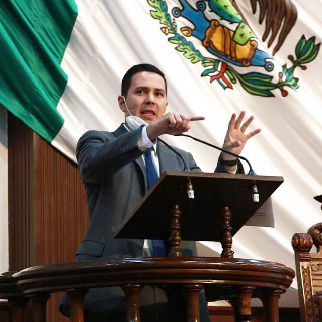En el caso de Acción Nacional, defenderán  el proceso de selección de candidatos a consejeros del INE. (Especial)