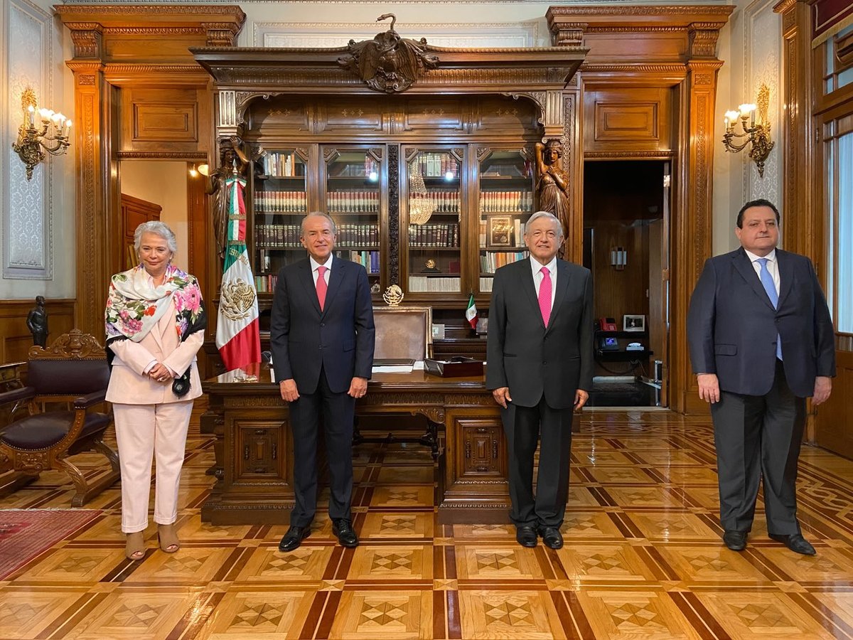 El presidente Andrés Manuel López Obrador en ceremonia de relevo de la Conago. (Twitter)