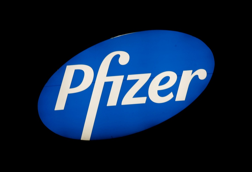 Las acciones de Pfizer subían 4 por ciento en las operaciones. (Reuters)