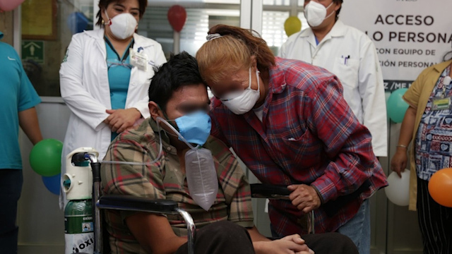 Hombre vence al coronavirus, pero queda con 60% de daño pulmonar