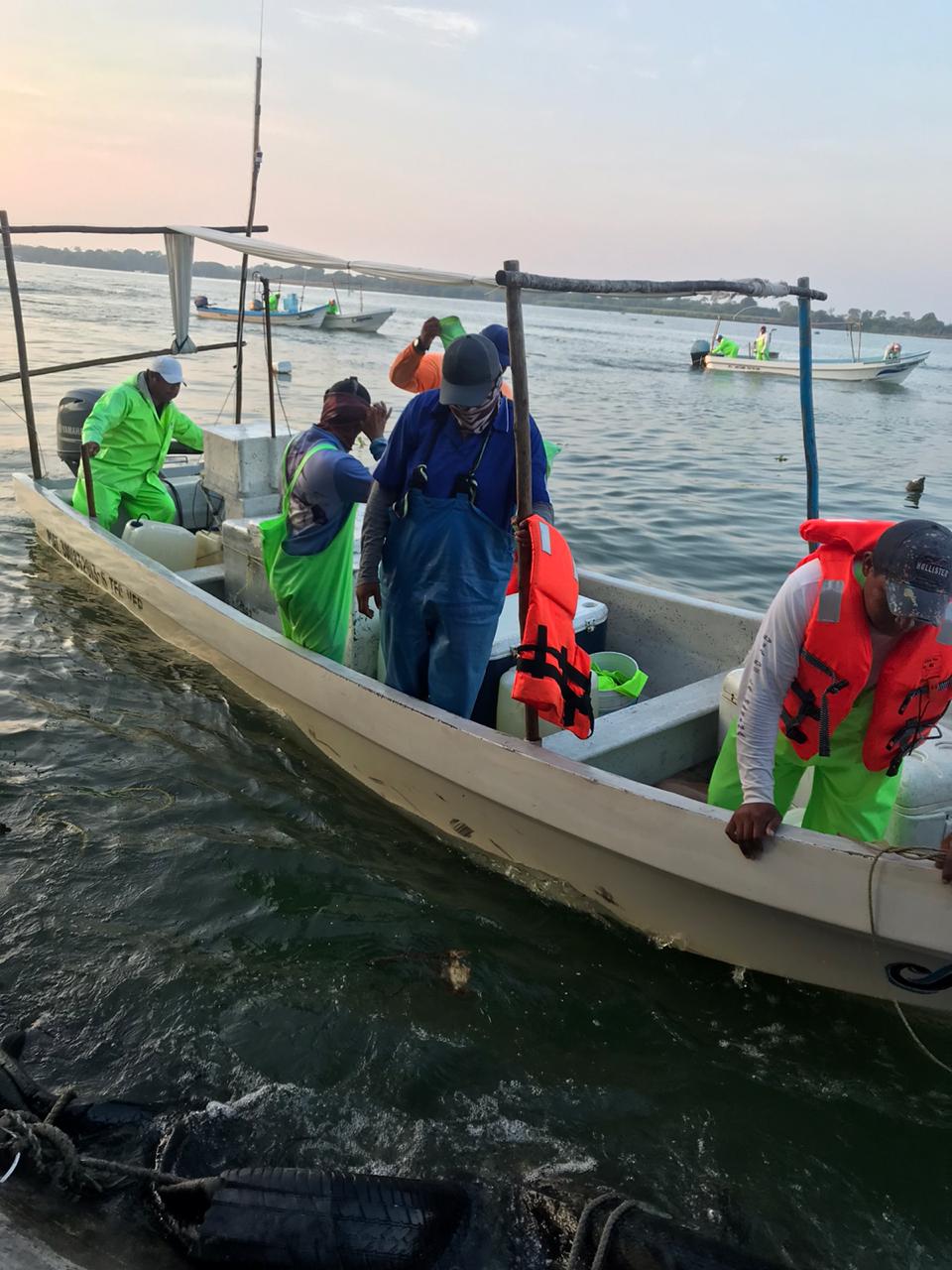 Los hombres fueron encontrados a 50 kilómetros de la playa. | Isabel Zamudio