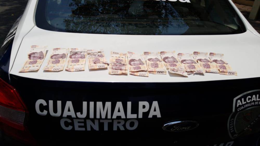 Los objetos asegurados fueron, 11 billetes falsos de 500 pesos, sumando un total de 5 mil 500 pesos. (Especial)
