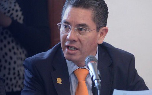 El diputado Pablo Montes de Oca promoverá los amparos ciudadanos contra las obras. | Especial