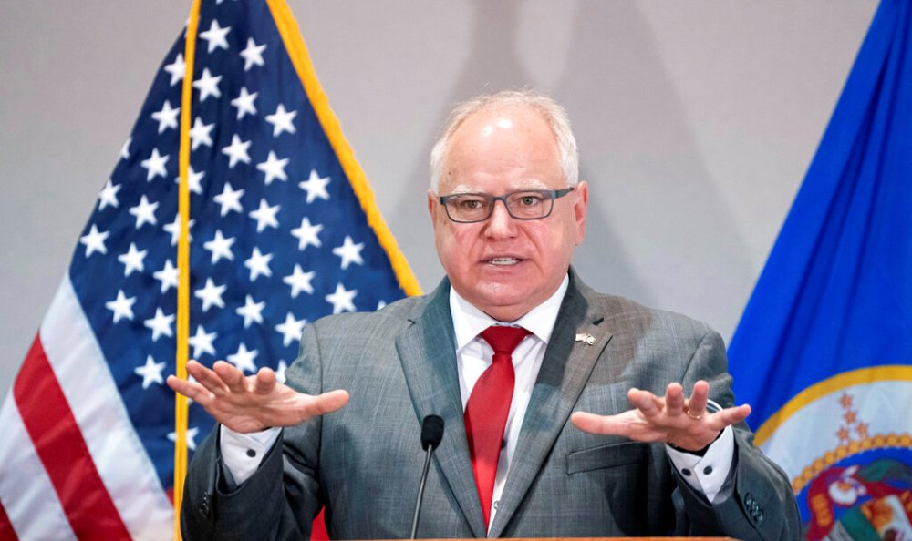 El gobernador de Minnesota, Tim Walz, busca evitar actos similares a los  sucedidos con Floyd. (AP)