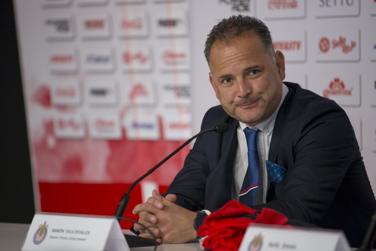 Ramón Villa Zevallos, ex técnico de Chivas Femenil (Mexsport)